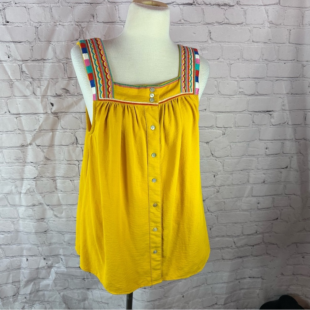 Entro boutique sleeveless Blouse womens L western gathered Embroidery flowy boho